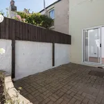 Rent 3 bedroom flat in Brighton