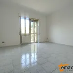 Rent 3 bedroom apartment of 100 m² in Roma