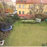 Pronajměte si 4 ložnic/e byt o rozloze 120 m² v Prague