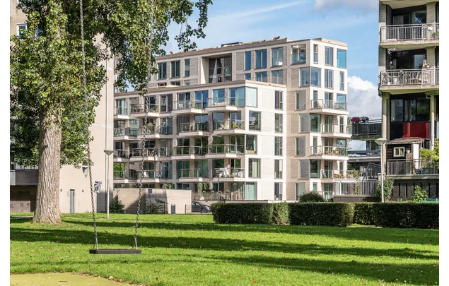 Huur 3 slaapkamer appartement van 88 m² in Amsterdam