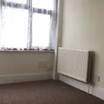 Rent 3 bedroom house in Enfield