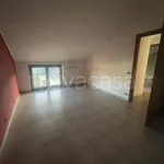 Affitto 4 camera appartamento di 80 m² in Alessandria