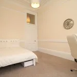 Rent 3 bedroom flat in Scotland