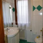 Rent 5 bedroom apartment of 107 m² in Padua