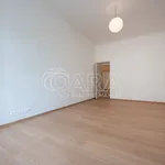 Rent 3 bedroom apartment of 99 m² in Capital City of Prague