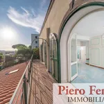 Rent 7 bedroom house of 160 m² in Pozzuoli