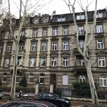 Miete 4 Schlafzimmer wohnung in Frankfurt