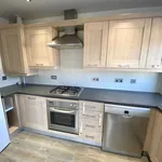 Rent 2 bedroom flat of 66 m² in Hertsmere