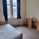 Rent 4 bedroom apartment in Scotland