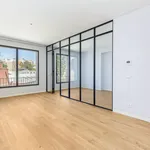 Rent 1 bedroom apartment of 53 m² in Lisbon