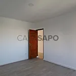 Rent 3 bedroom apartment of 145 m² in Barreiro e Lavradio