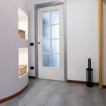 Rent 1 bedroom apartment of 65 m² in milan