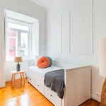 Rent 3 bedroom apartment in lisbon