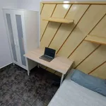 Rent a room in Zaragoza