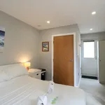 Rent 1 bedroom apartment of 398 m² in Newcastle upon Tyne