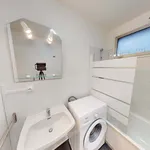 Louez une chambre de 77 m² à Paris