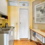 Rent 1 bedroom apartment of 45 m² in Dusseldorf