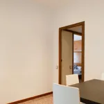 Alquilar 5 dormitorio apartamento en Barcelona