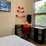 Rent 4 bedroom house in East Midlands