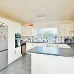 Rent 5 bedroom house in South East England