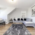 Rent 2 bedroom flat in Olney