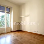 Rent 5 bedroom apartment of 125 m² in Turin