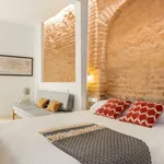 Rent 1 bedroom apartment of 25 m² in Seville