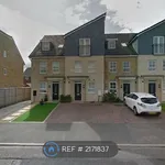 Rent 4 bedroom house in Lancaster