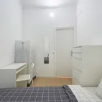 Rent a room in lisbon