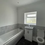 Rent 3 bedroom apartment in Wales