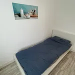 Miete 3 Schlafzimmer wohnung von 61 m² in Berlin