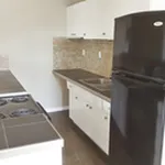 Appartement de 667 m² avec 2 chambre(s) en location à Edmonton