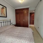 Rent a room of 105 m² in Córdoba