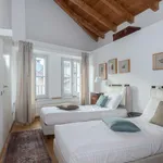 Rent 3 bedroom apartment in Como