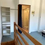 Appartement de 23 m² avec 2 chambre(s) en location à Poitiers