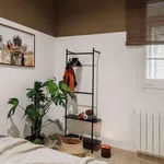 Rent 3 bedroom apartment of 80 m² in barcelona