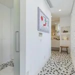 Rent 4 bedroom apartment of 262 m² in Oeiras