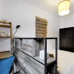 Rent 1 bedroom apartment of 9 m² in Paris