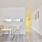 Appartement de 495 m² avec 1 chambre(s) en location à Vancouver