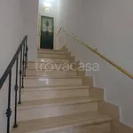 Rent 4 bedroom apartment of 141 m² in Arnesano