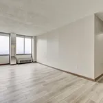 Rent 3 bedroom apartment in Jersey City