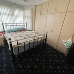 Rent 3 bedroom house in London