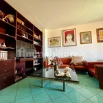 Rent 5 bedroom apartment of 139 m² in Palermo