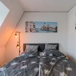 Miete 1 Schlafzimmer wohnung von 66 m² in Berlin