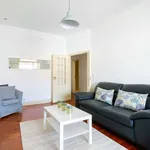 Rent 3 bedroom apartment in lisbon