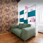 Rent 2 bedroom apartment of 40 m² in Milan