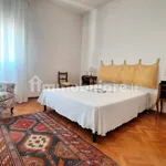 Rent 5 bedroom apartment of 140 m² in Florence