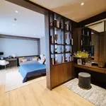 Rent 3 bedroom apartment of 270 m² in Bangkok