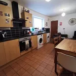 Rent 5 bedroom apartment in Wales