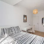 Rent a room in lisbon